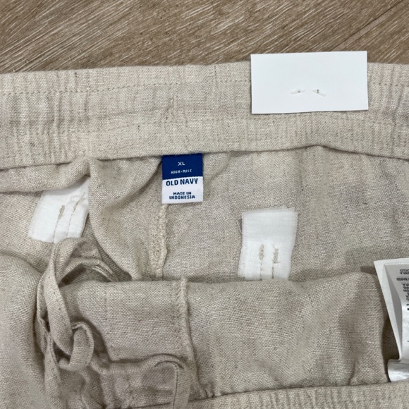 Old Navy Size XL Womens Linen Shorts Pull On Elastic Waist Khacki Tan - Picture 4 of 5